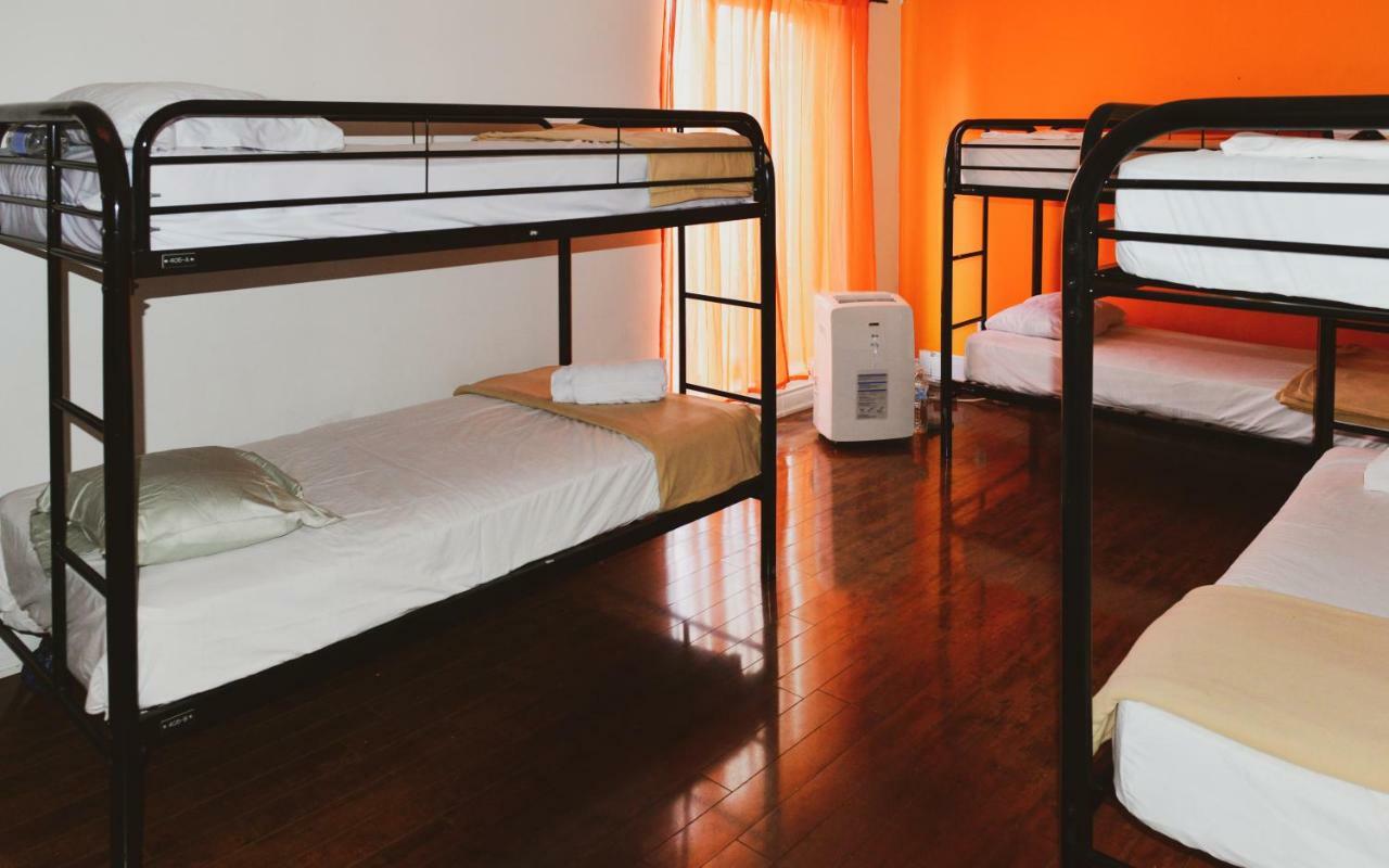 Kensington College Backpackers Hostel Toronto Bagian luar foto