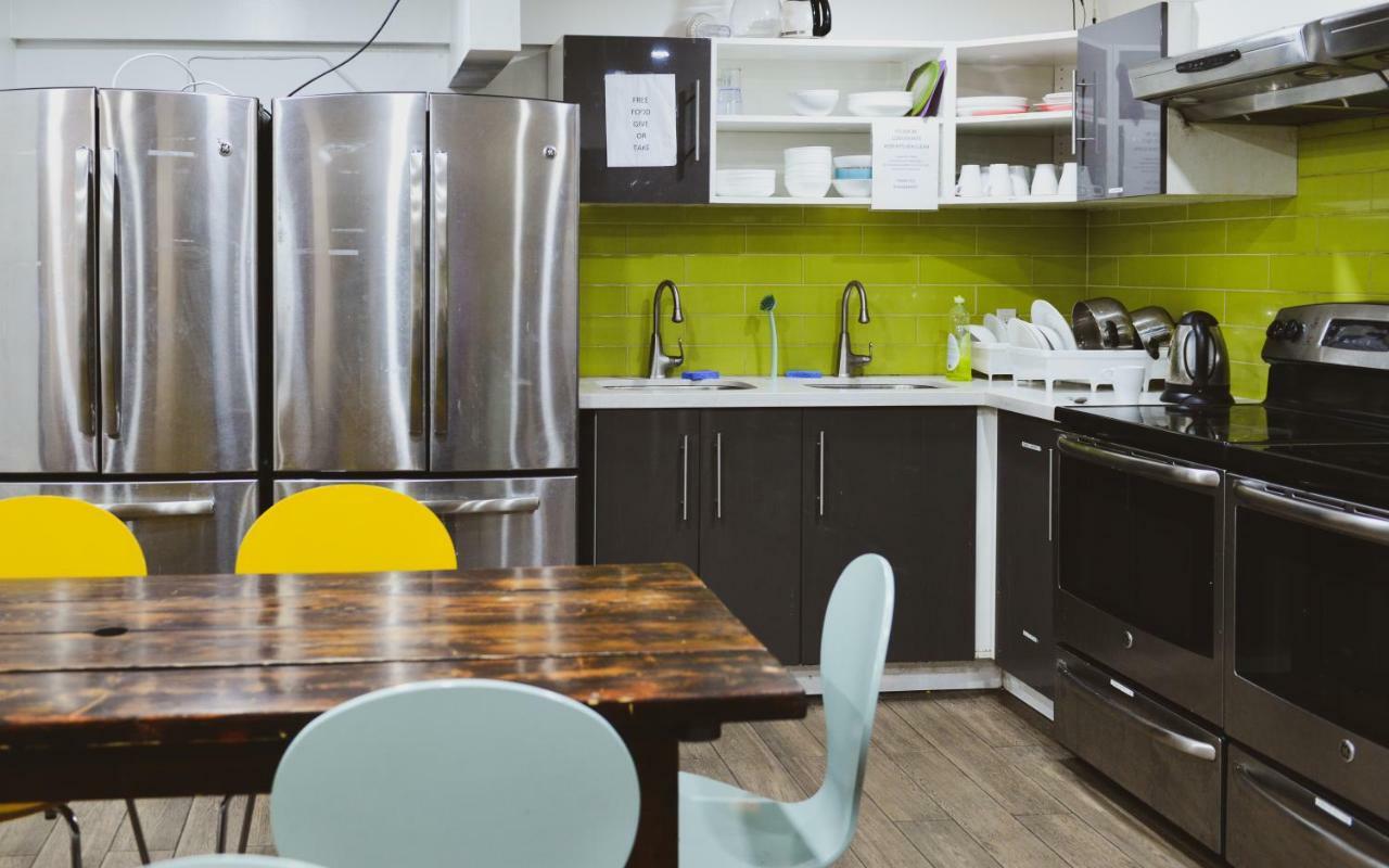 Kensington College Backpackers Hostel Toronto Bagian luar foto