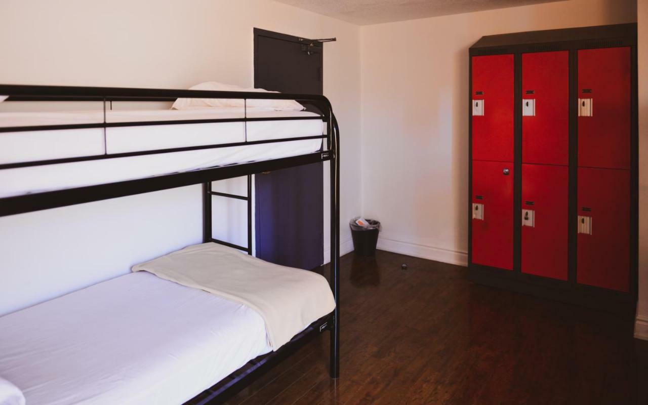 Kensington College Backpackers Hostel Toronto Bagian luar foto