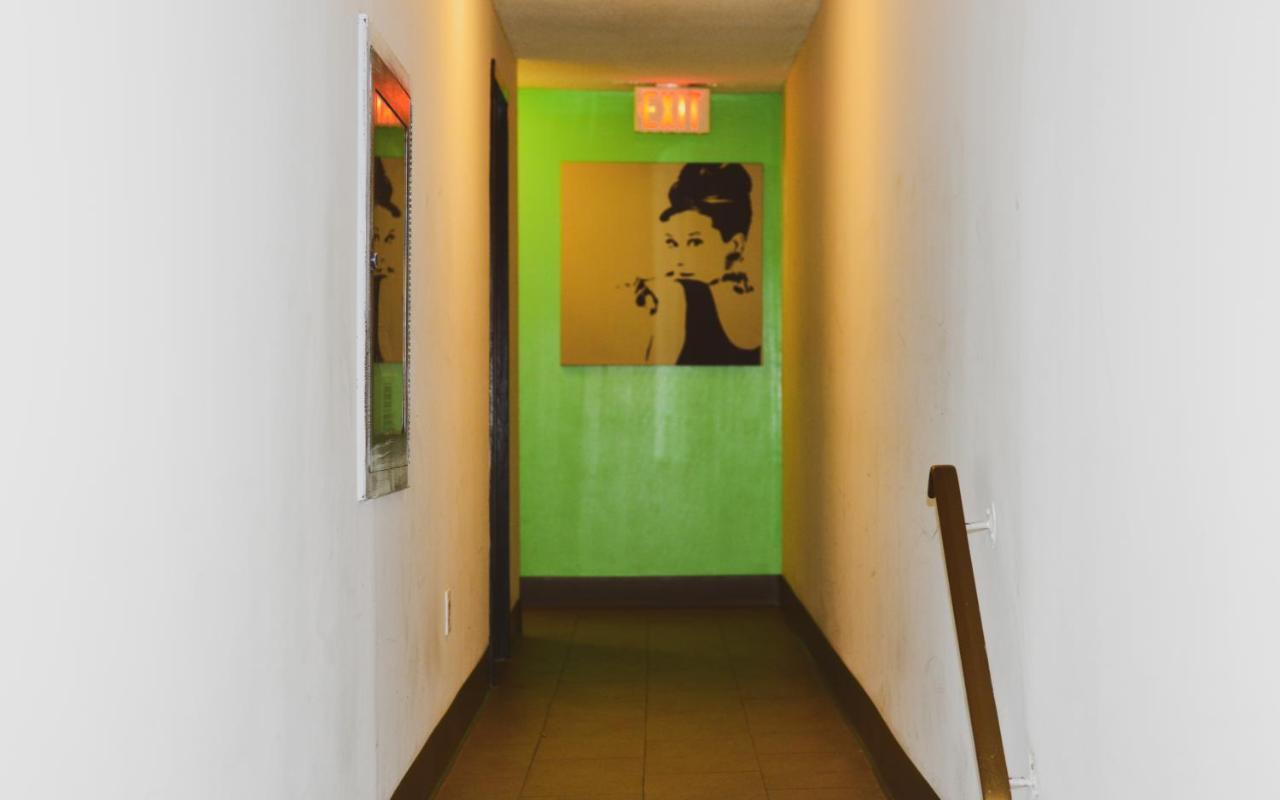 Kensington College Backpackers Hostel Toronto Bagian luar foto