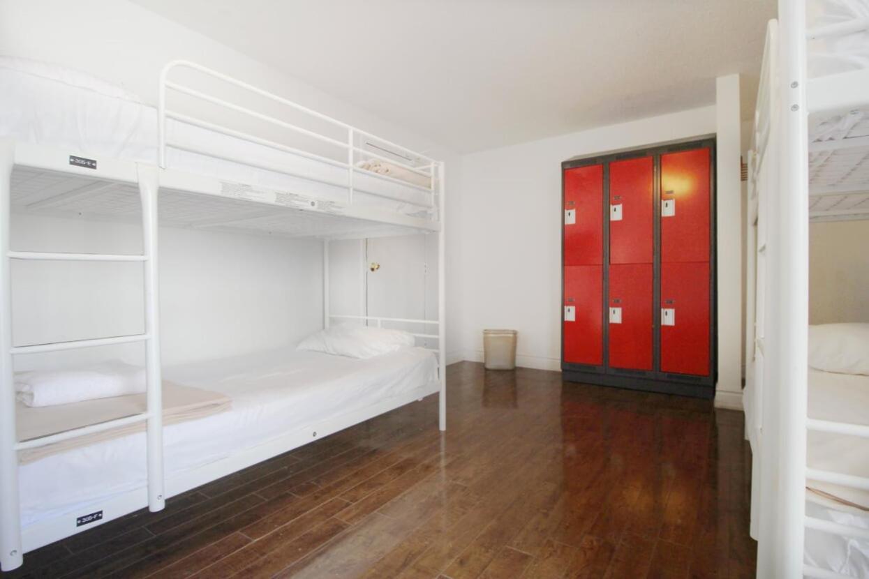 Kensington College Backpackers Hostel Toronto Bagian luar foto
